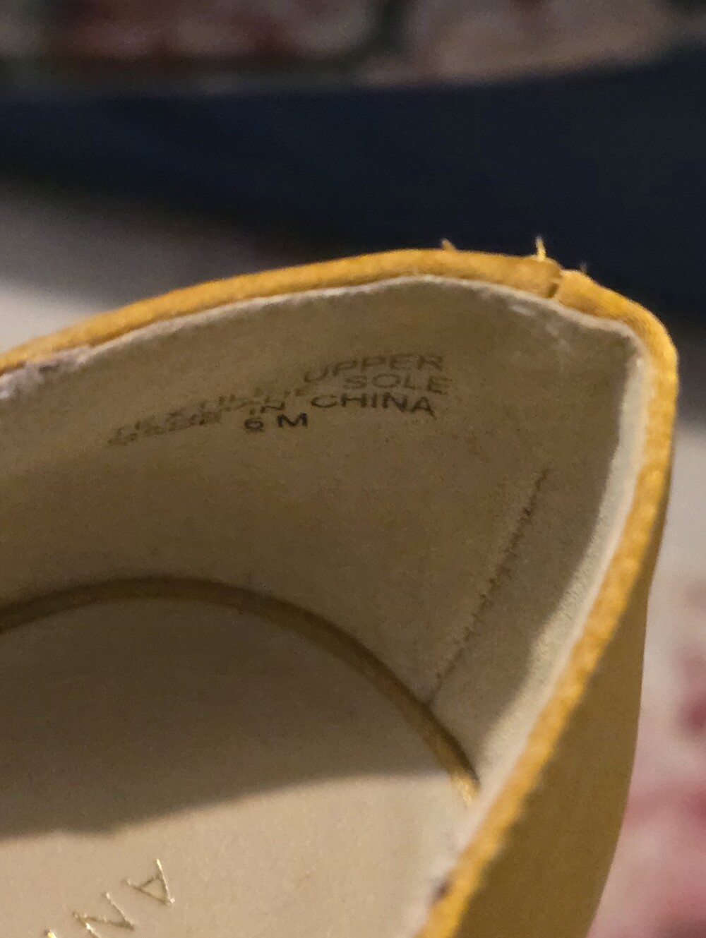 Ann Taylor Yellow Satin Bow Pointed-Toe Flats - Picture 3 of 3